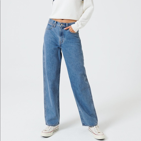 Aritzia Denim - Aritzia denim 90s jeans High Rise Baggy straight jeans Sunday best blue